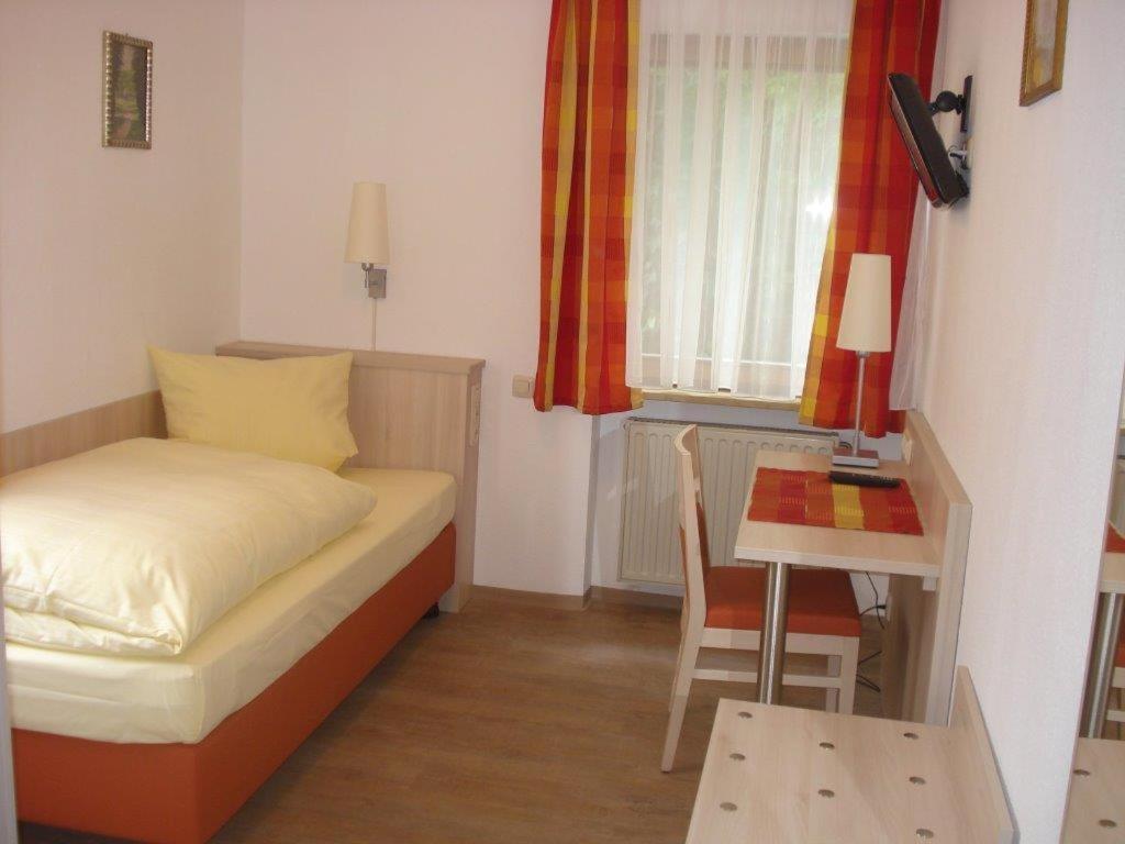 Hotel-Gasthof Bub Zirndorf Phòng bức ảnh